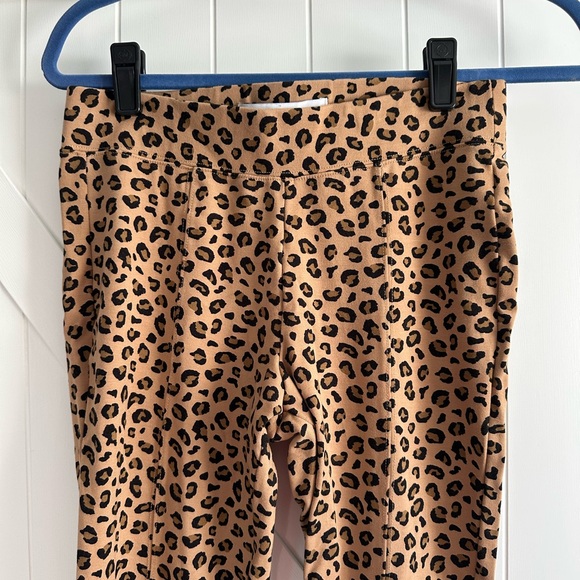 EUC Old Navy Stevie Animal Print Leggings in Tan and Black Size Small Tall - Picture 2 of 4